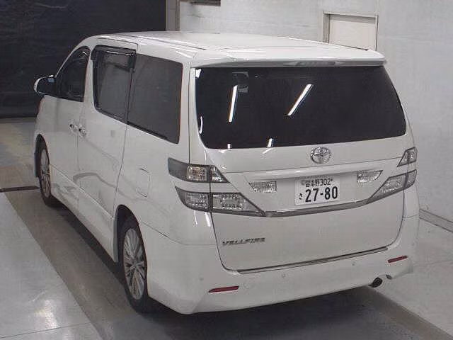 TOYOTA VELLFIRE