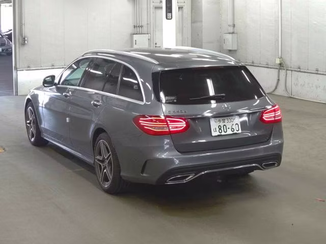MERCEDES-BENZ C-CLASS