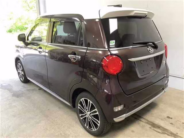 DAIHATSU CAST