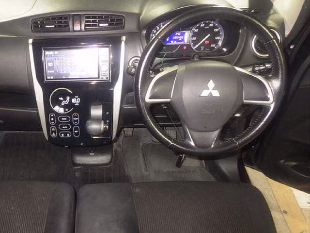 MITSUBISHI EK CUSTOM