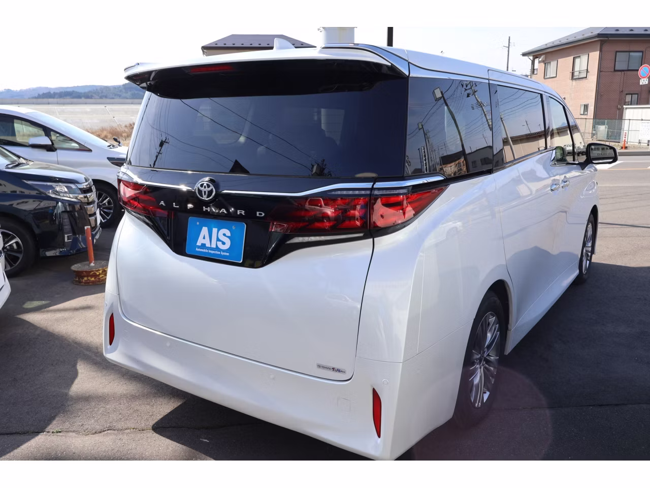 TOYOTA ALPHARD