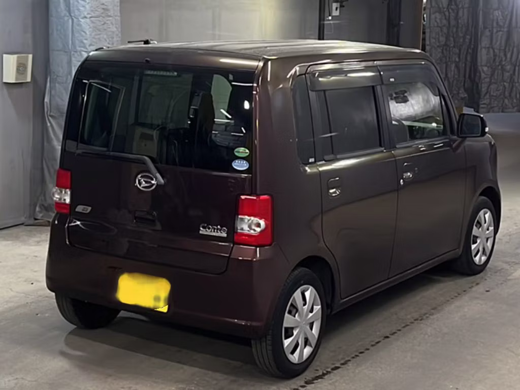DAIHATSU MOVE CONTE