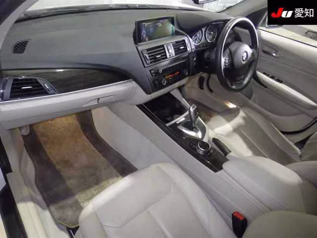 BMW 1-SERIES