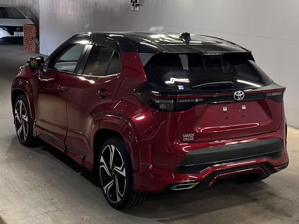 TOYOTA YARIS CROSS