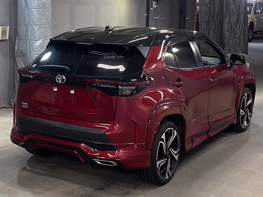 TOYOTA YARIS CROSS