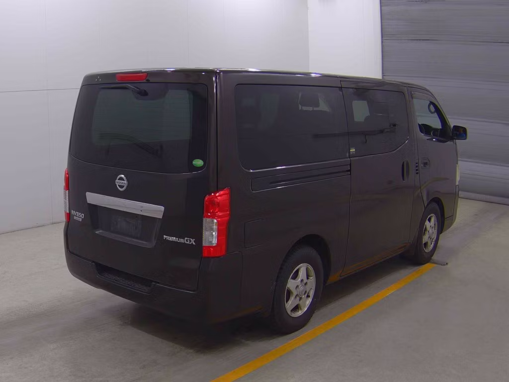 NISSAN NV350 CARAVAN