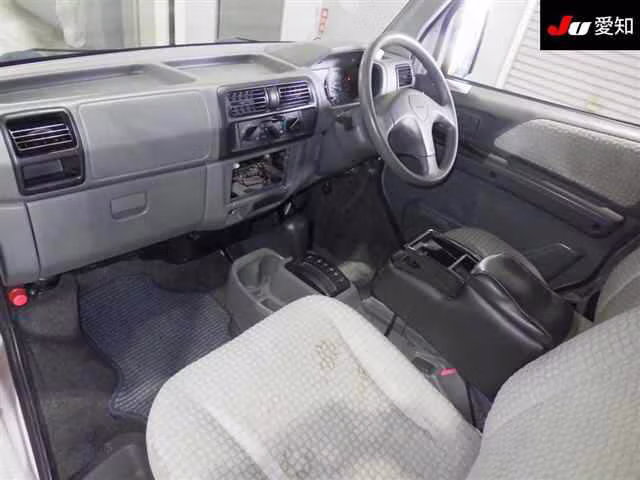 MITSUBISHI TOWN BOX
