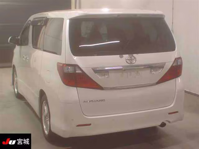 TOYOTA ALPHARD