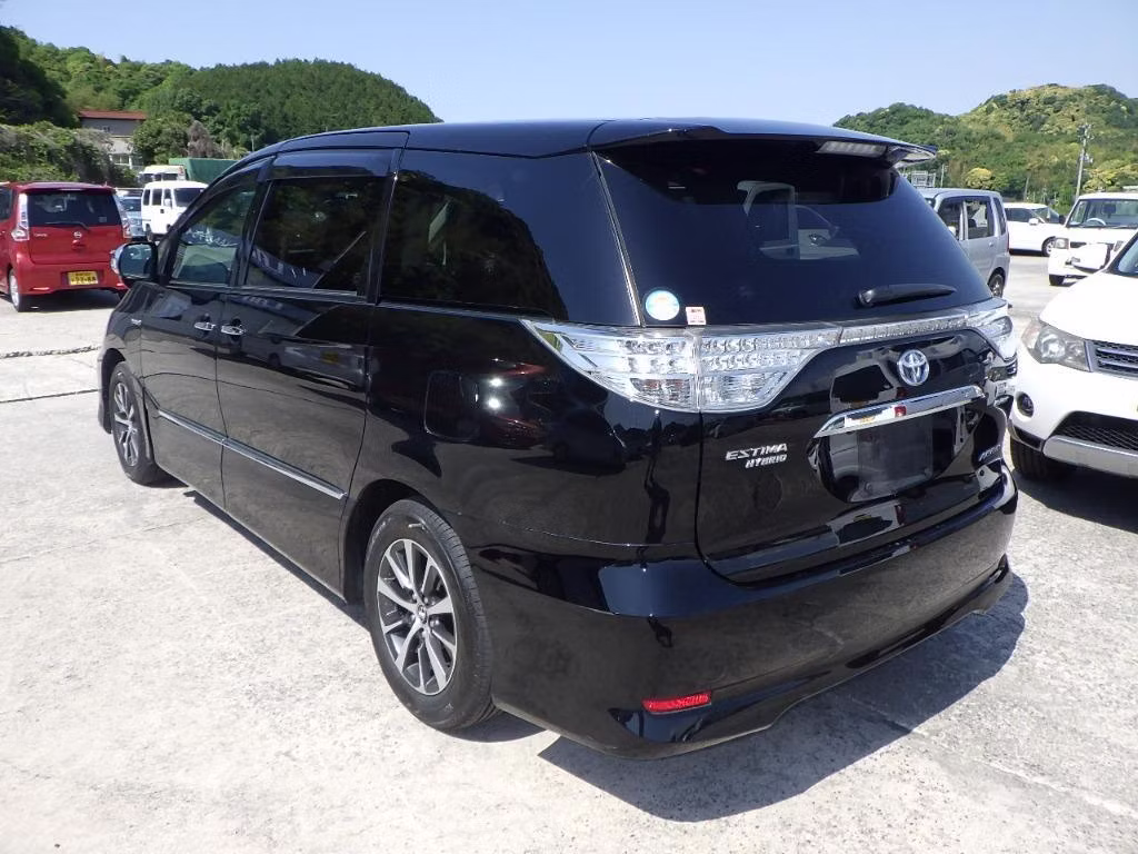 TOYOTA ESTIMA