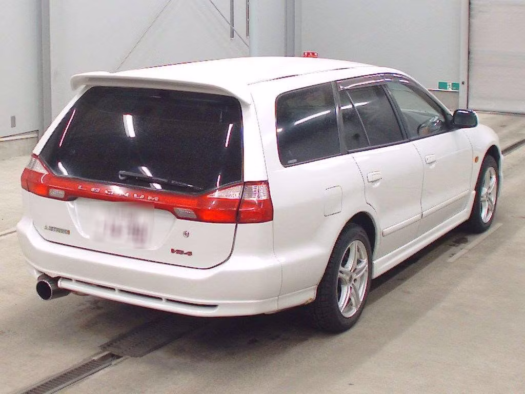 MITSUBISHI LEGNUM