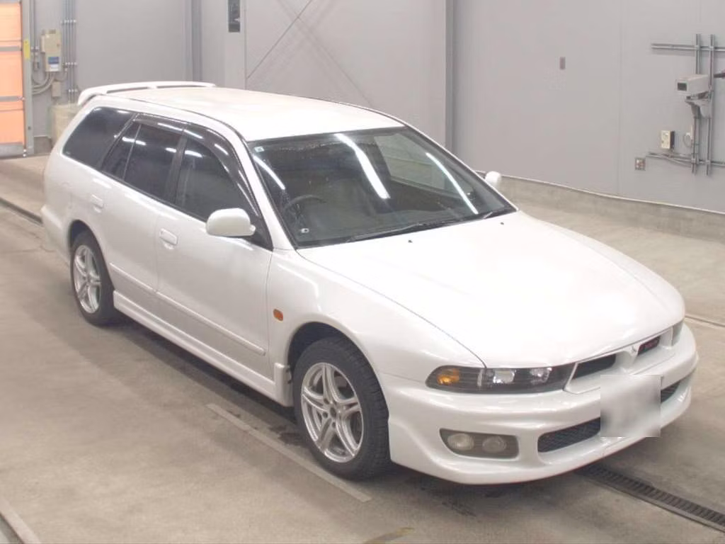 MITSUBISHI LEGNUM