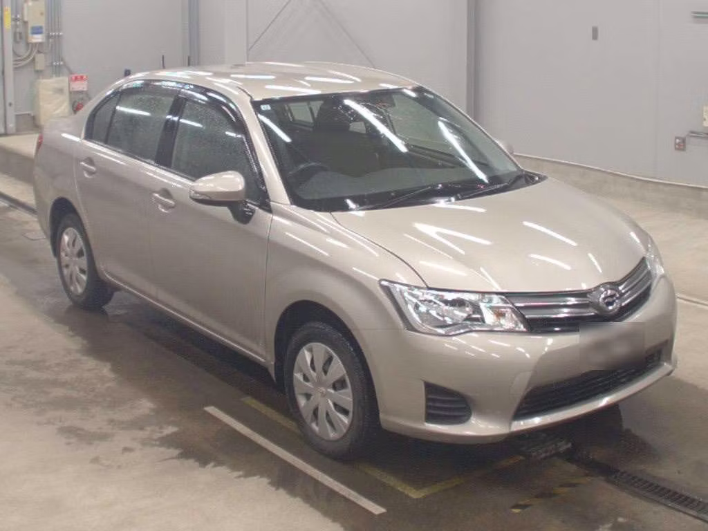 TOYOTA COROLLA AXIO