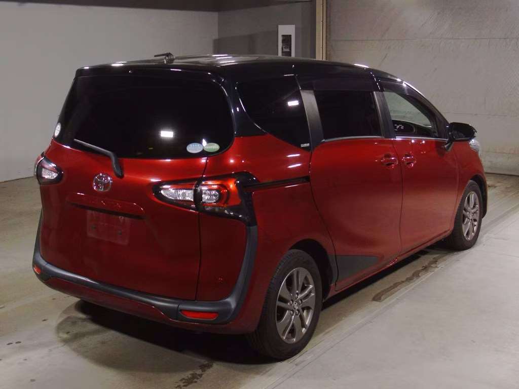TOYOTA SIENTA