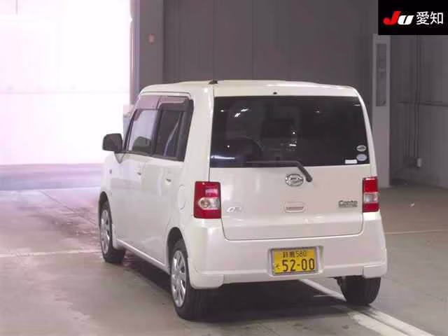 DAIHATSU MOVE CONTE