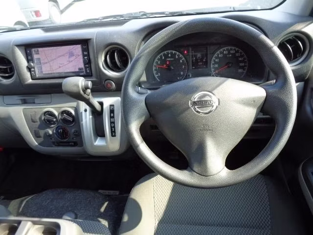 NISSAN CARAVAN