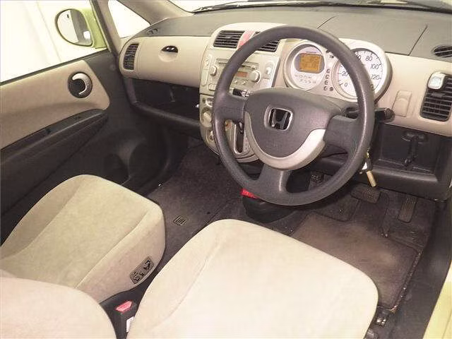 HONDA LIFE