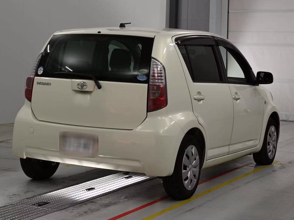 TOYOTA PASSO
