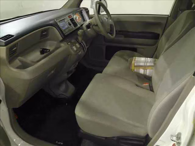 HONDA LIFE
