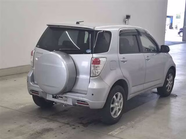 TOYOTA RUSH