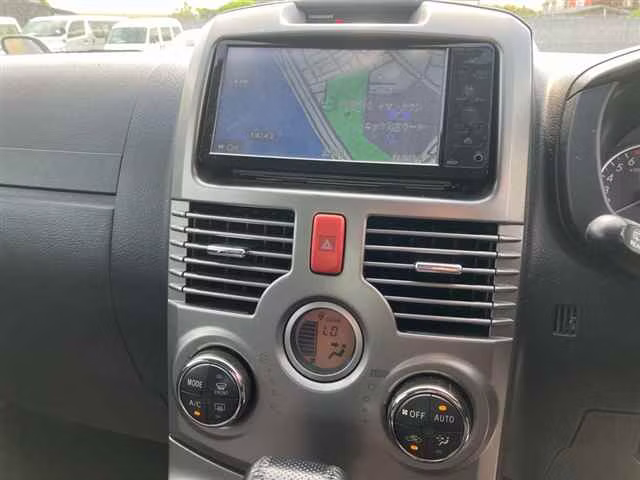 TOYOTA RUSH