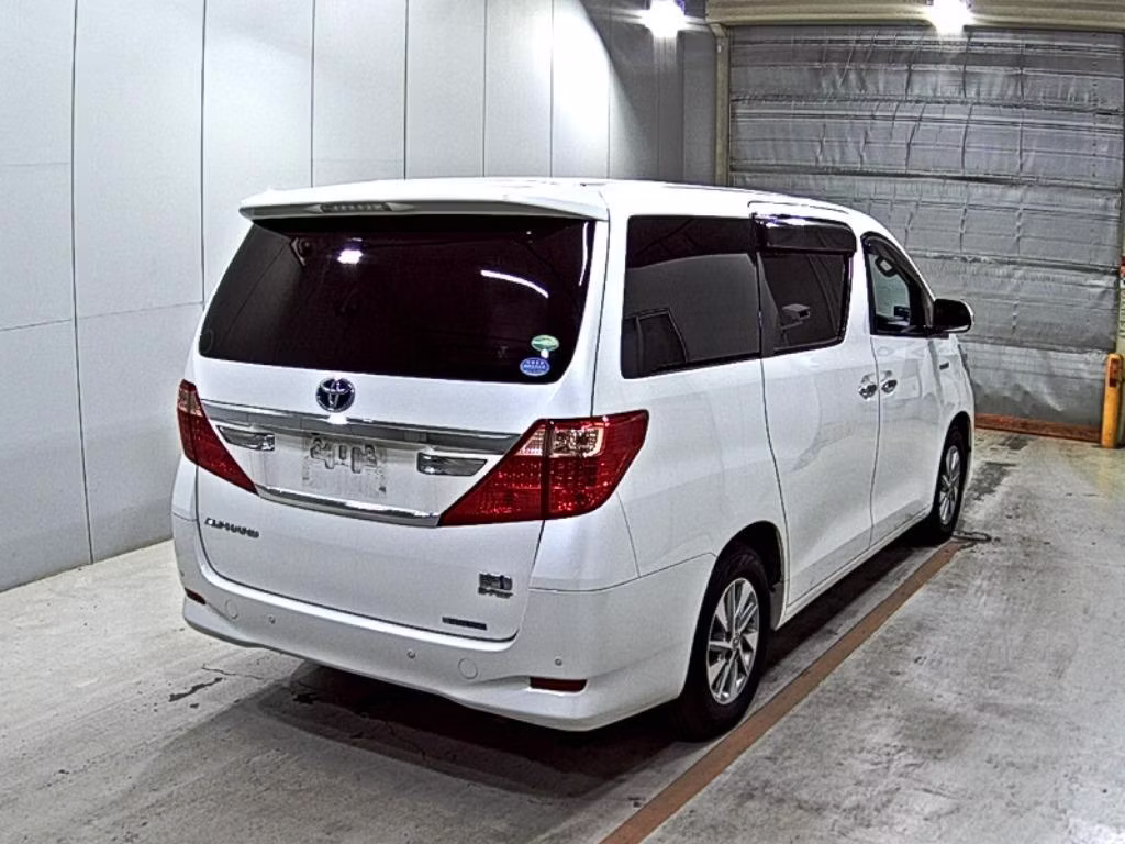TOYOTA ALPHARD