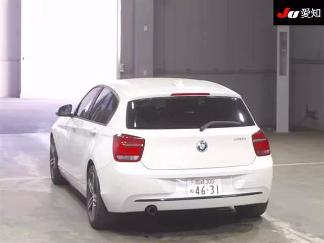 BMW 1-SERIES