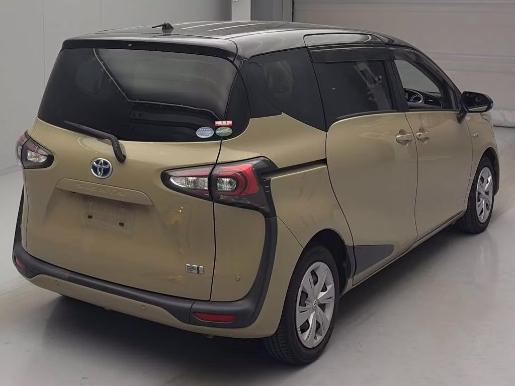 TOYOTA SIENTA