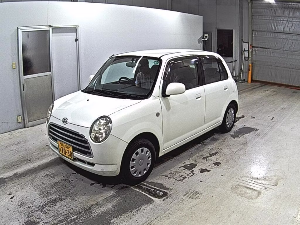DAIHATSU MIRA GINO