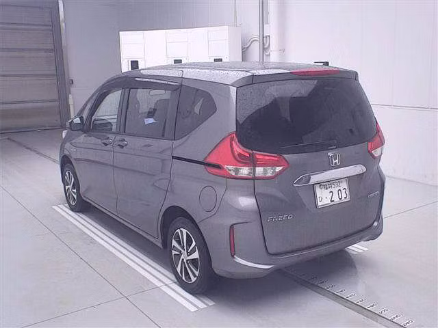 HONDA FREED