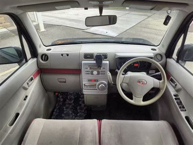 DAIHATSU MOVE CONTE