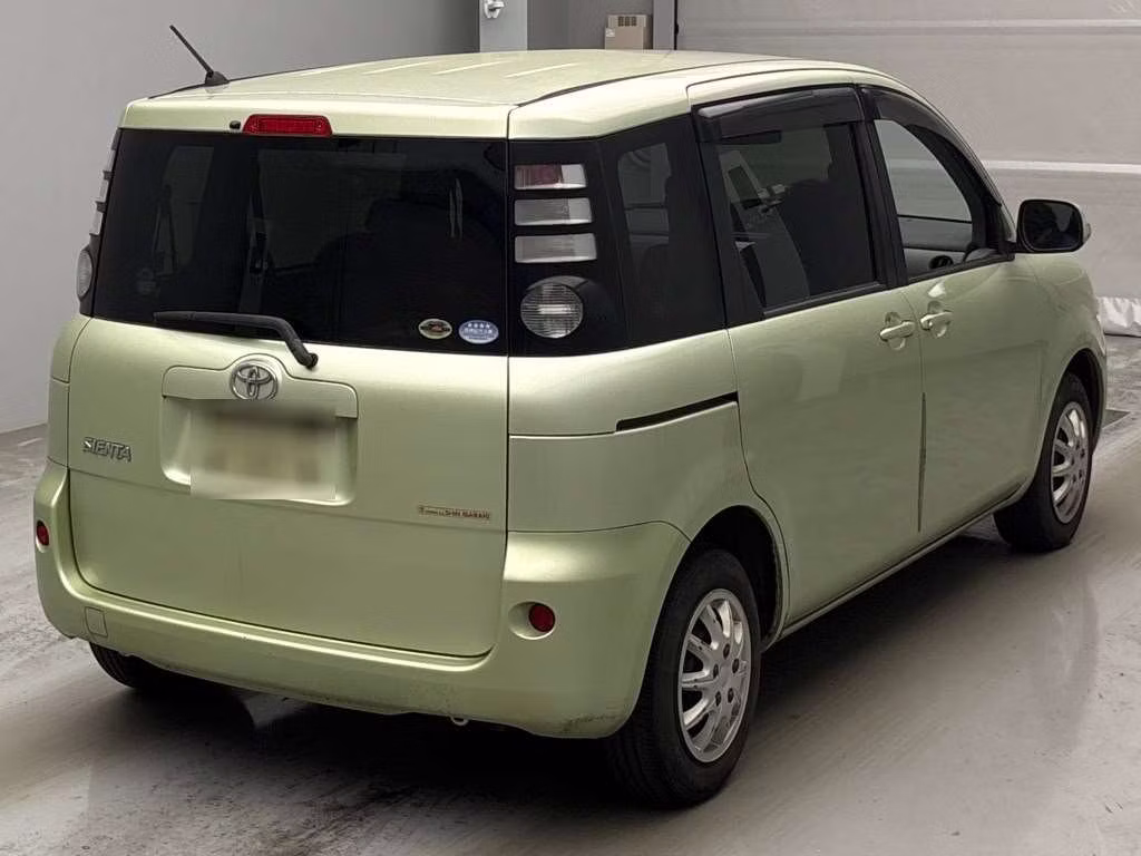 TOYOTA SIENTA