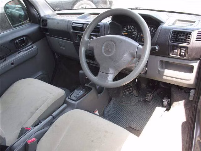 MITSUBISHI TOWN BOX