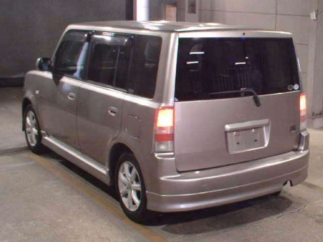TOYOTA BB