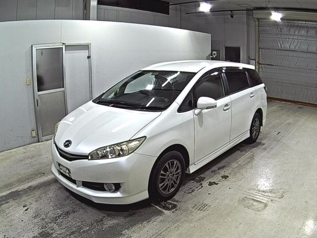 TOYOTA WISH