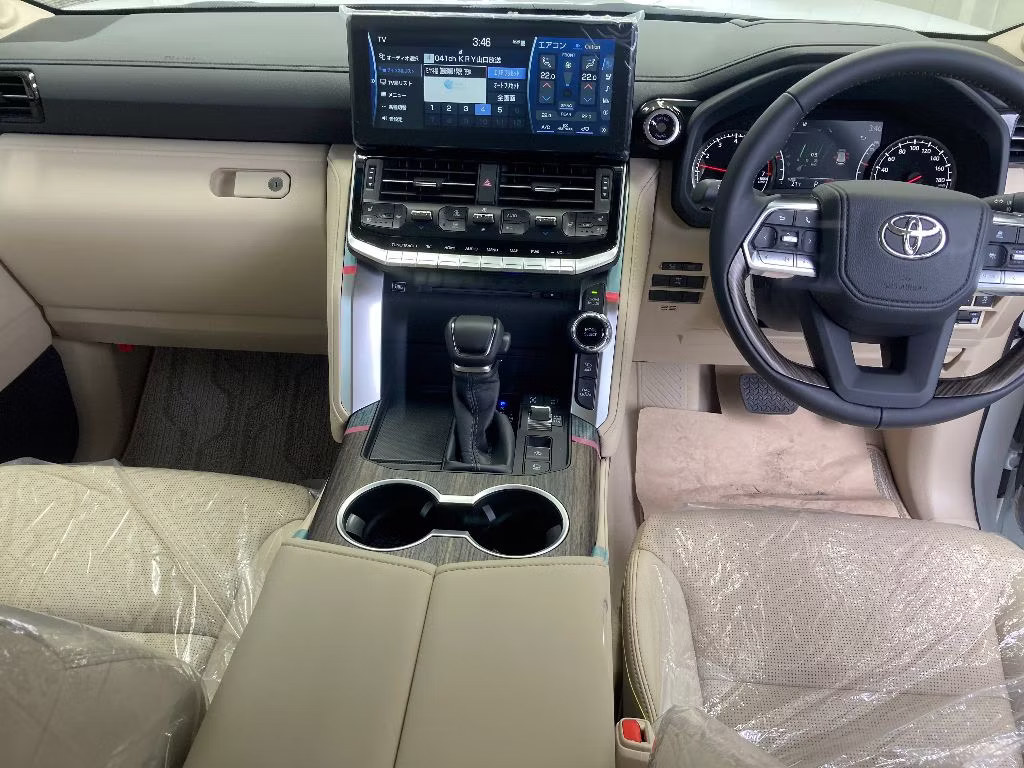 TOYOTA LAND CRUISER