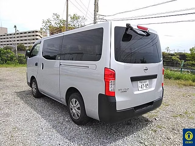 NISSAN NV350 CARAVAN