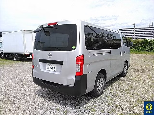 NISSAN NV350 CARAVAN