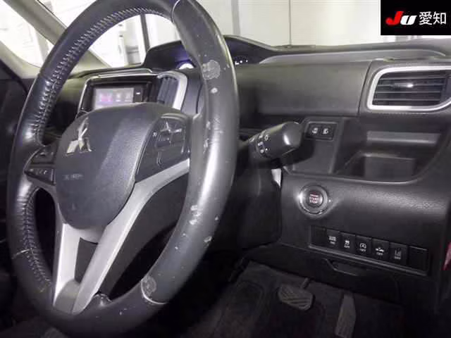 MITSUBISHI DELICA D:2