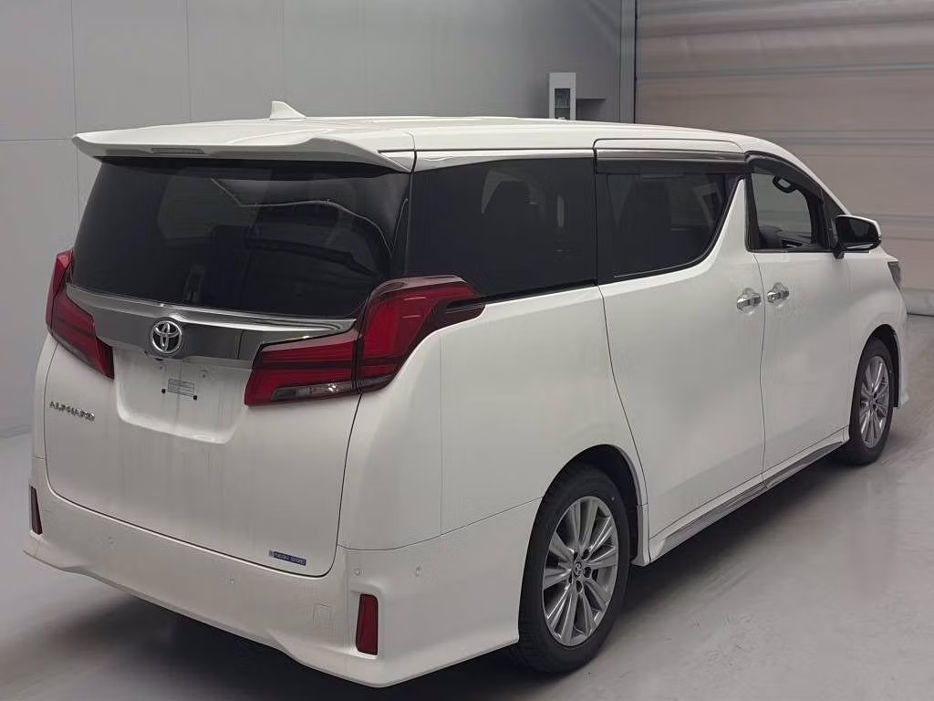 TOYOTA ALPHARD