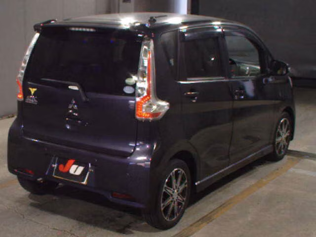 MITSUBISHI EK CUSTOM