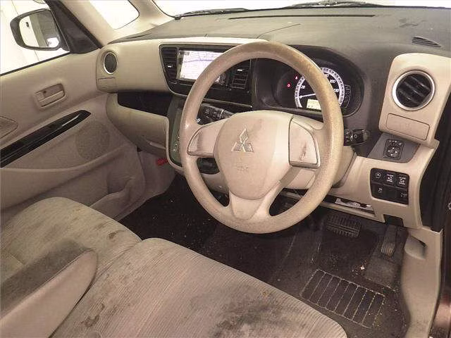 MITSUBISHI EK SPACE