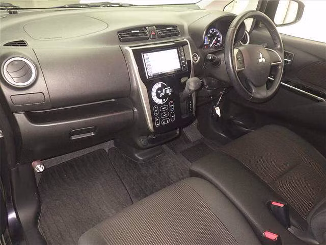 MITSUBISHI EK CUSTOM