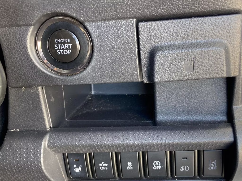 MAZDA FLAIR CROSSOVER