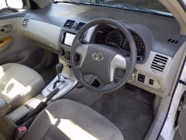 TOYOTA COROLLA AXIO