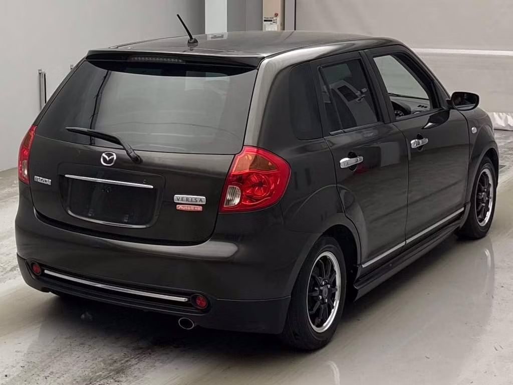 MAZDA VERISA