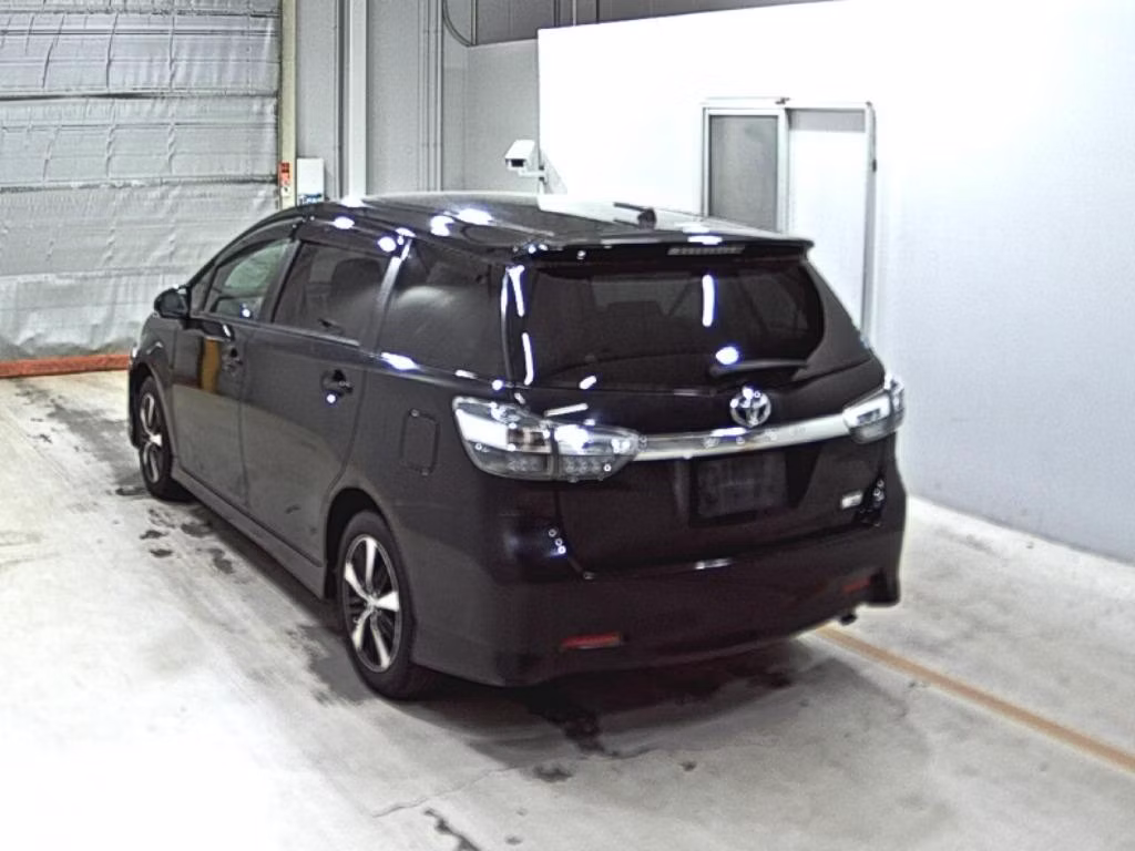 TOYOTA WISH