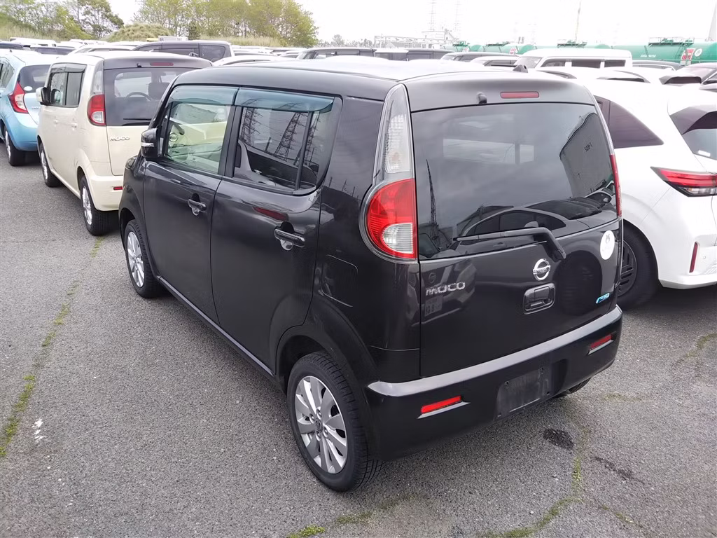 NISSAN MOCO