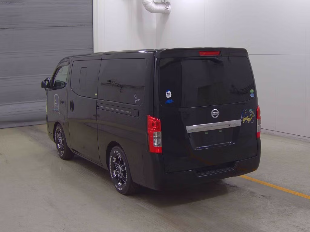 NISSAN NV350 CARAVAN