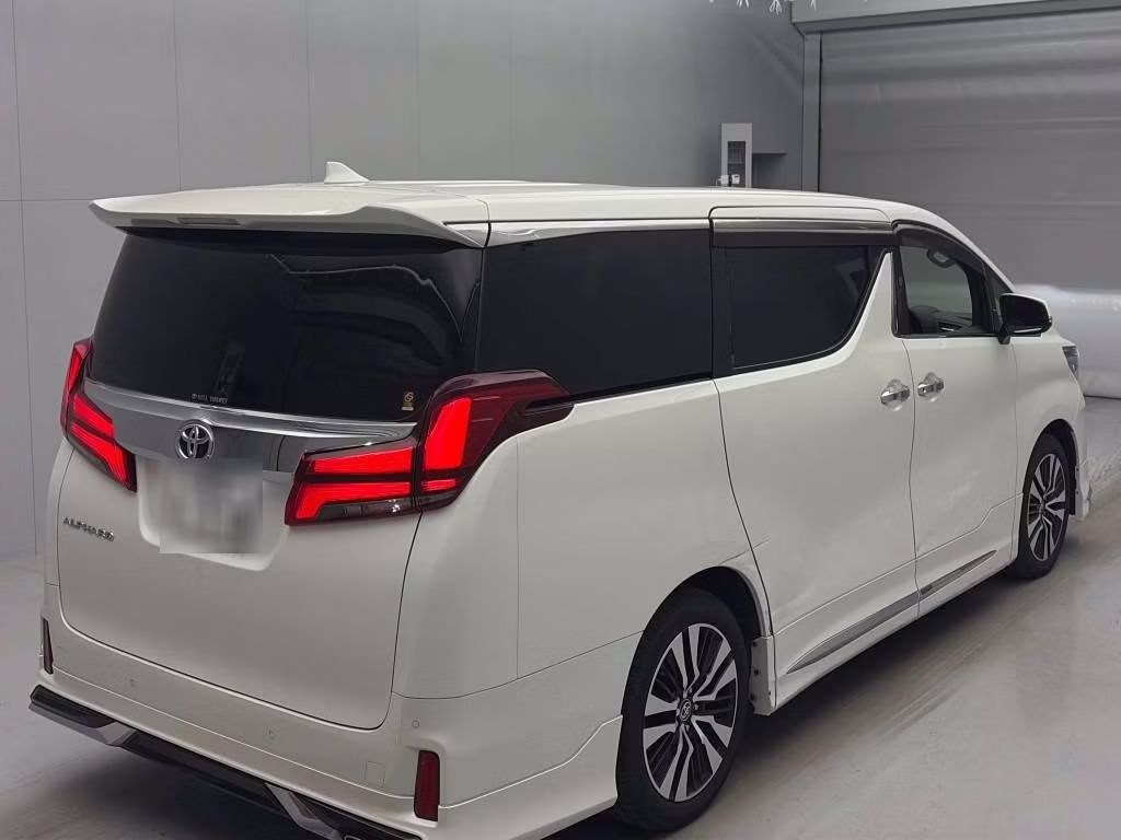 TOYOTA ALPHARD