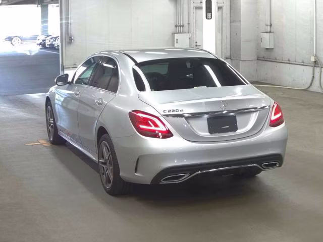 MERCEDES-BENZ C-CLASS